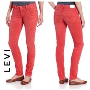 Levis Demin Curve Skinny Jeans  in Coral